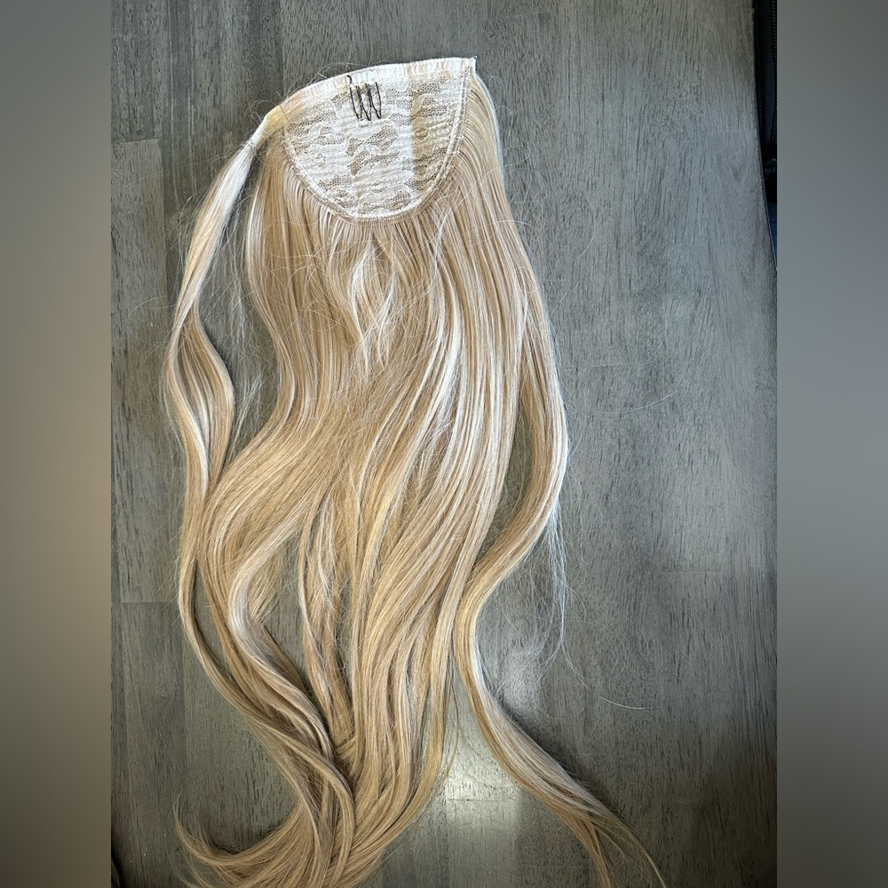 Wrap Ponytail 180g 24 inches in Dirty Blonde BELLAMI